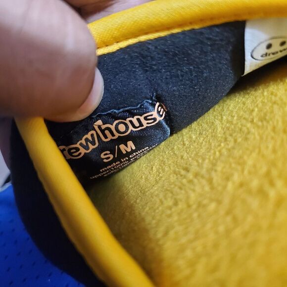 Drew House x Justin Bieber Mascot Slippers Yellow/Black S/M Sz 5 To 8 Mens NWT - Picture 9 of 11